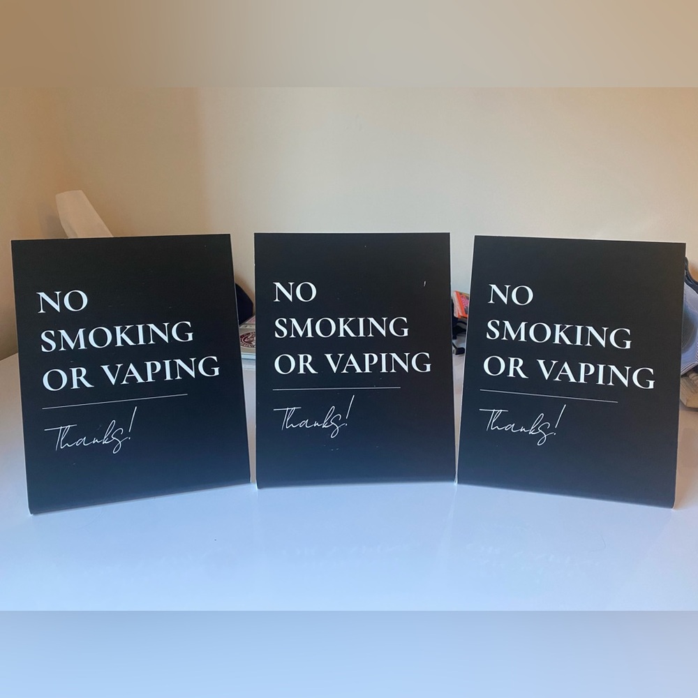 8x10 No Smoking or Vaping Signs